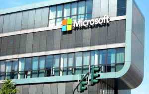 Microsoft Corporate Comment声明，企业愿景声明，信息技术，云，计算机软件硬件业务案例研究
